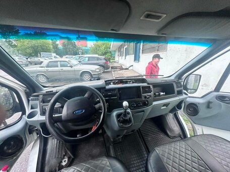 2009 Ford Transit, белый, 790000 рублей, вид 3