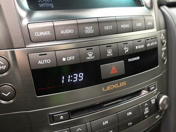 2008 Lexus LX 570 III, чёрный - вид 22