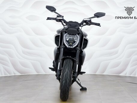 2024 Ducati Diavel V4, чёрный, 2085000 рублей, вид 4