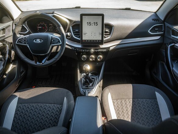 2026 Lada (ВАЗ) Vesta SW I Рестайлинг (NG), белый, 1985000 рублей - вид 14