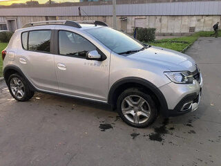 2020 Renault Sandero Stepway II Рестайлинг, серый, 1330000 рублей, вид 5