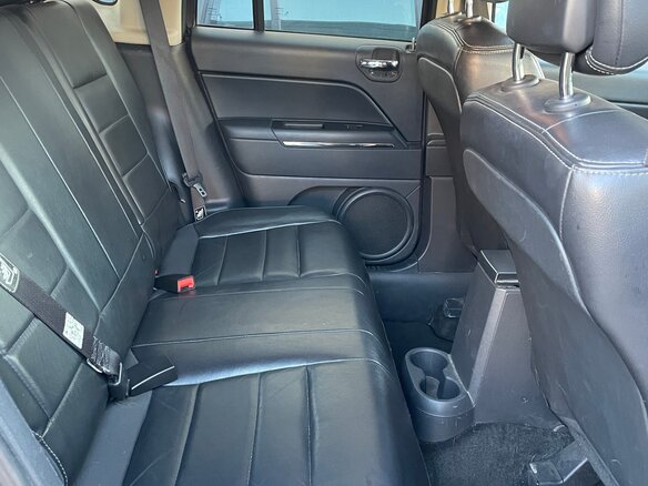 2012 Jeep Compass I Рестайлинг, чёрный, 1250000 рублей - вид 17