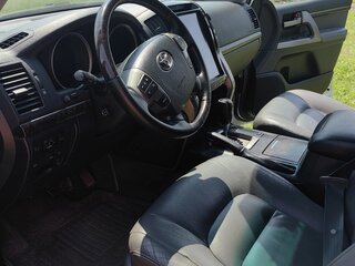 2008 Toyota Land Cruiser 200 Series, серебристый, 3100000 рублей, вид 5