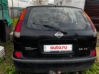 2002 Nissan Almera Tino I, чёрный, 170000 рублей, вид 4