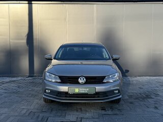 2017 Volkswagen Jetta VI Рестайлинг, серый, 1450000 рублей, вид 3