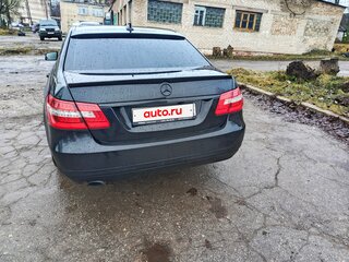 2012 Mercedes-Benz E-Класс 200 7G-Tronic IV (W212, S212, C207), чёрный, 1400000 рублей, вид 3