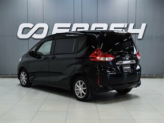 2017 Honda Freed II, чёрный, 1199000 рублей, вид 2