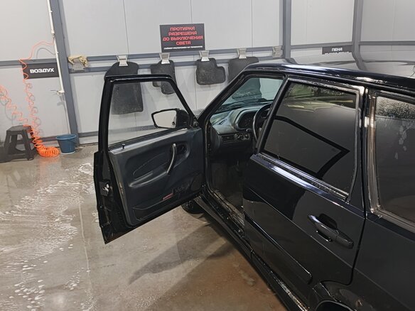2011 Lada (ВАЗ) 2114, чёрный, 235000 рублей - вид 2