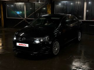 2013 Volkswagen Polo V, чёрный, 660000 рублей, вид 4