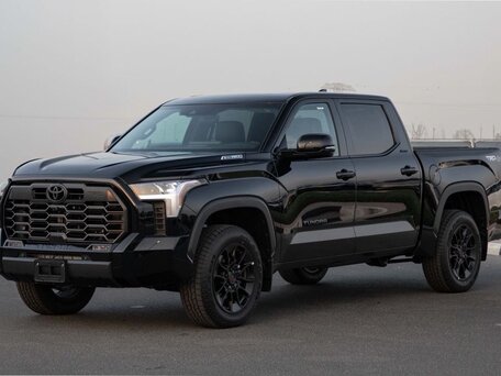 Toyota Tundra III