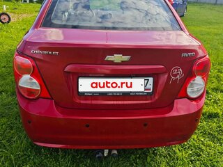 2012 Chevrolet Aveo II, красный, 600000 рублей, вид 3