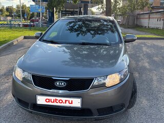 2010 Kia Cerato 6-speed II, серый, 580000 рублей, вид 1