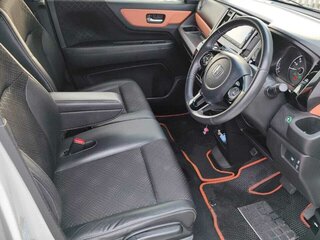 2017 Honda N-WGN I Рестайлинг, белый, 950000 рублей, вид 5