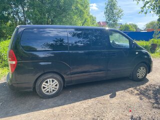2017 Hyundai H-1 II Рестайлинг, чёрный, 1950000 рублей, вид 2