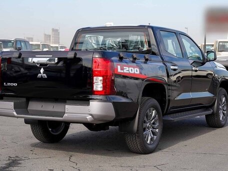 2025 Mitsubishi L200 VI, чёрный, 4330000 рублей, вид 4