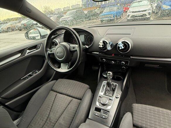 2013 Audi A3 III (8V), белый, 1250000 рублей - вид 21