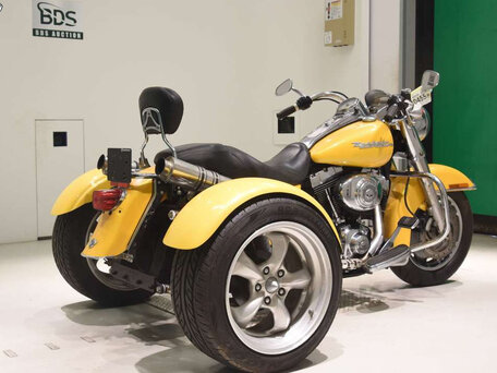 2004 Harley-Davidson Road King, жёлтый, 954000 рублей, вид 5