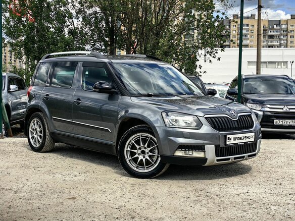 2017 Skoda Yeti I Рестайлинг, серый - вид 3