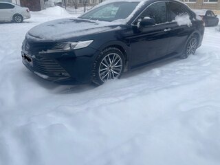 2018 Toyota Camry VIII (XV70), синий, 2870000 рублей, вид 1