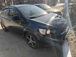 2013 Chevrolet Aveo II, чёрный, 590000 рублей, вид 2