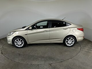 2012 Hyundai Solaris I, серый, 720000 рублей, вид 5