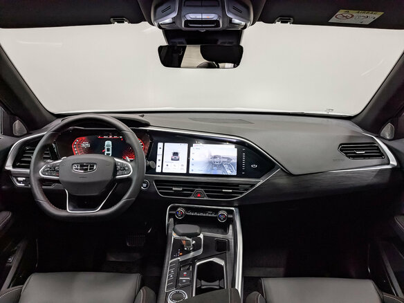 2024 Geely Tugella I Рестайлинг, белый, 3150000 рублей - вид 13
