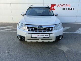 2012 Subaru Forester III Рестайлинг, белый, 1100000 рублей, вид 2
