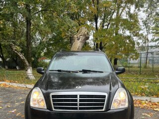 2009 SsangYong Rexton II, коричневый, 730000 рублей, вид 1