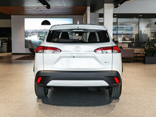 2026 Toyota Corolla Cross I Рестайлинг, белый, 3990000 рублей, вид 5