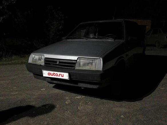 2003 Lada (ВАЗ) 2109, серебристый, 130000 рублей