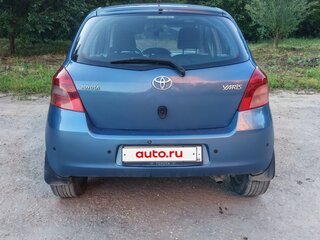 2008 Toyota Yaris II, серый, 600000 рублей, вид 5