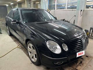 2008 Mercedes-Benz E-Класс 230 III (W211, S211) Рестайлинг, чёрный, 1300000 рублей, вид 3