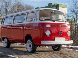 1978 Volkswagen Type 2 T2, красный, 4000000 рублей, вид 2