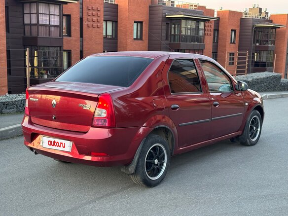 2011 Renault Logan I Рестайлинг, красный, 380000 рублей - вид 5