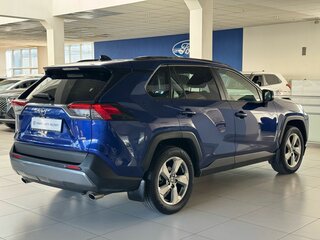 2021 Toyota RAV4 V (XA50), синий, 3449000 рублей, вид 4