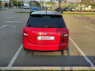 2013 Skoda Fabia II Рестайлинг, красный, 990000 рублей, вид 5