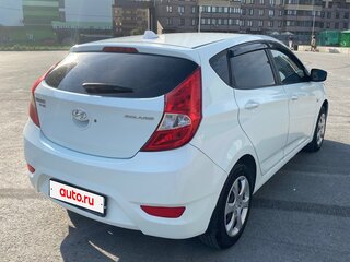 2012 Hyundai Solaris I, белый, 735000 рублей, вид 5