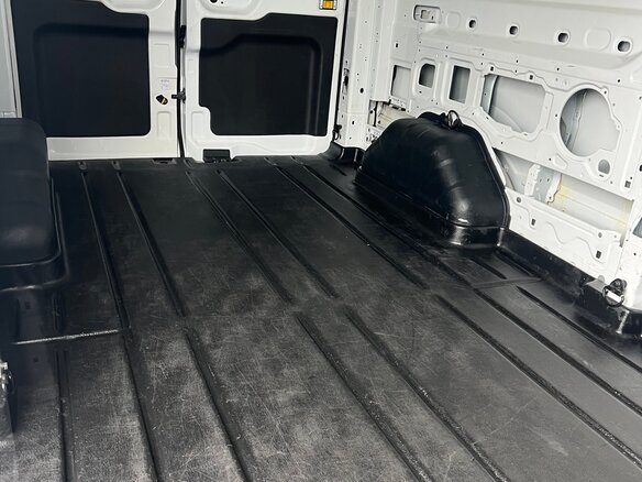 2023 Ford Transit, белый, 4150000 рублей - вид 36
