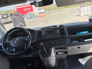 2015 Volkswagen Caravelle T6, бежевый, 2600000 рублей, вид 5