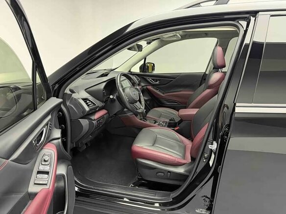 2024 Subaru Forester V Рестайлинг, чёрный, 3394000 рублей - вид 6