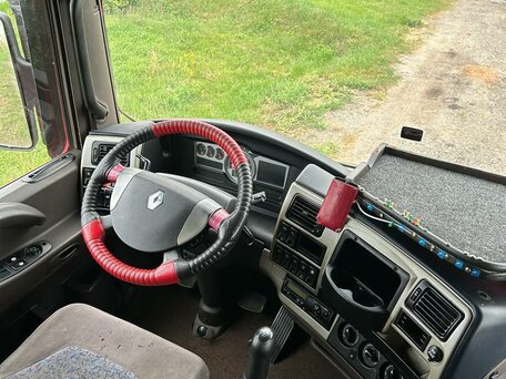 2008 Renault Magnum, красный, 2530000 рублей, вид 5