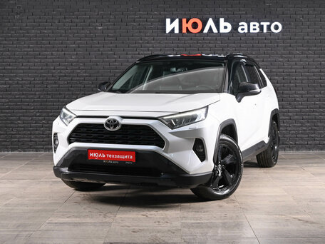 Toyota RAV4 V (XA50)