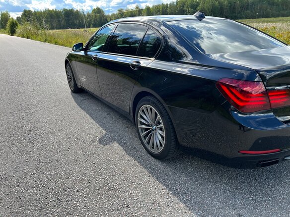 2014 BMW 7 серии Long 740Li xDrive V (F01/F02/F04) Рестайлинг, чёрный, 2299000 рублей - вид 7