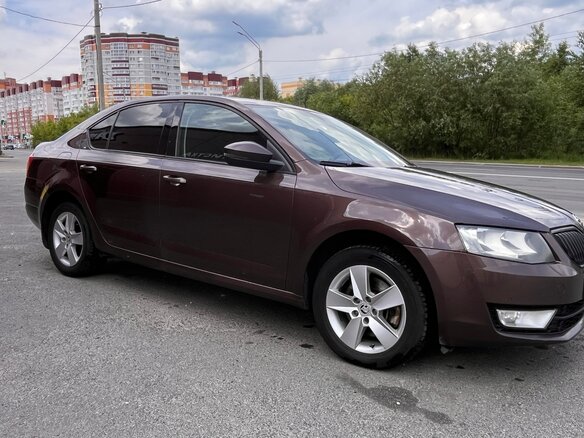 2015 Skoda Octavia III (A7), коричневый, 1210000 рублей - вид 5