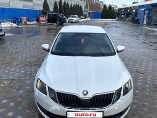 2019 Skoda Octavia III (A7) Рестайлинг, белый, 1180000 рублей, вид 2