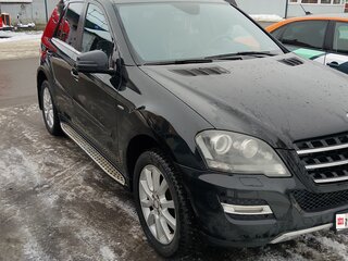 2011 Mercedes-Benz M-Класс 350 II (W164) Рестайлинг, чёрный, 1220000 рублей, вид 3