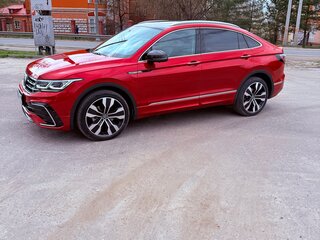 2020 Volkswagen Tiguan X II Рестайлинг (China Market), красный, 4150000 рублей, вид 1