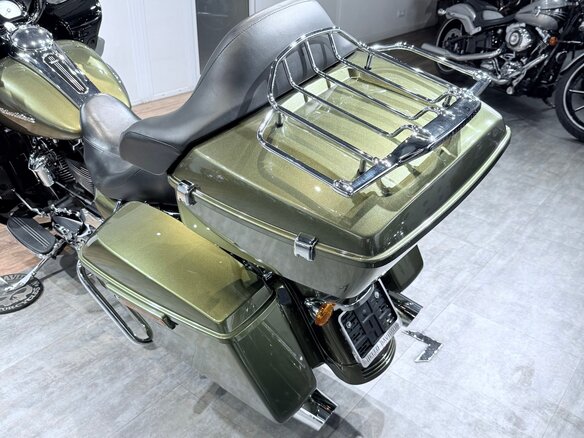 2017 Harley-Davidson Road Glide, зелёный, 1999000 рублей - вид 19