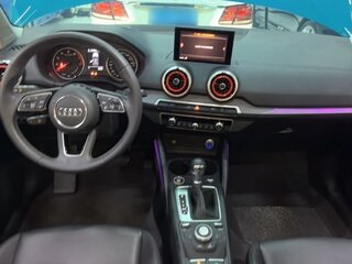 2023 Audi Q2 L 35 TFSI I Рестайлинг, голубой, 2235000 рублей, вид 4