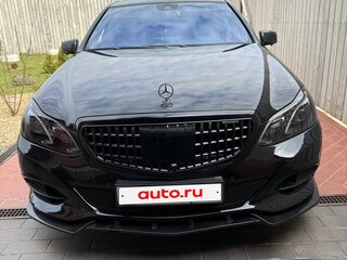 2013 Mercedes-Benz E-Класс 200 IV (W212, S212, C207) Рестайлинг, чёрный, 3900000 рублей, вид 5